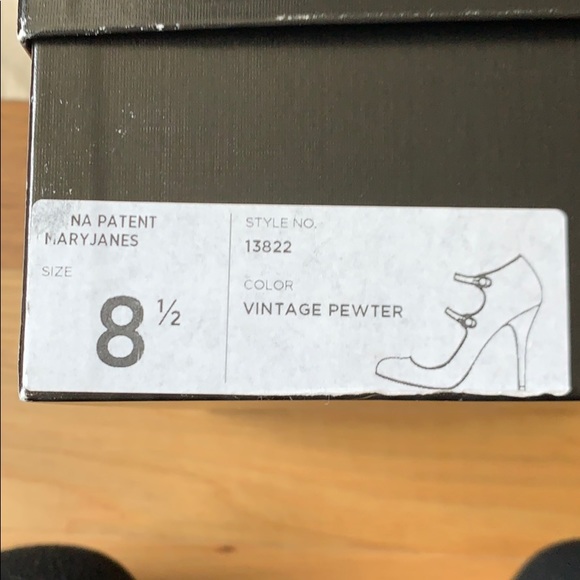 J. Crew 8.5 Gray Patent Leather Mary Jane Heels - Picture 11 of 14